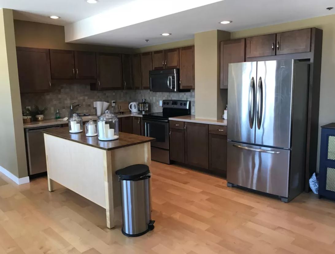 1303 5th Street - 404